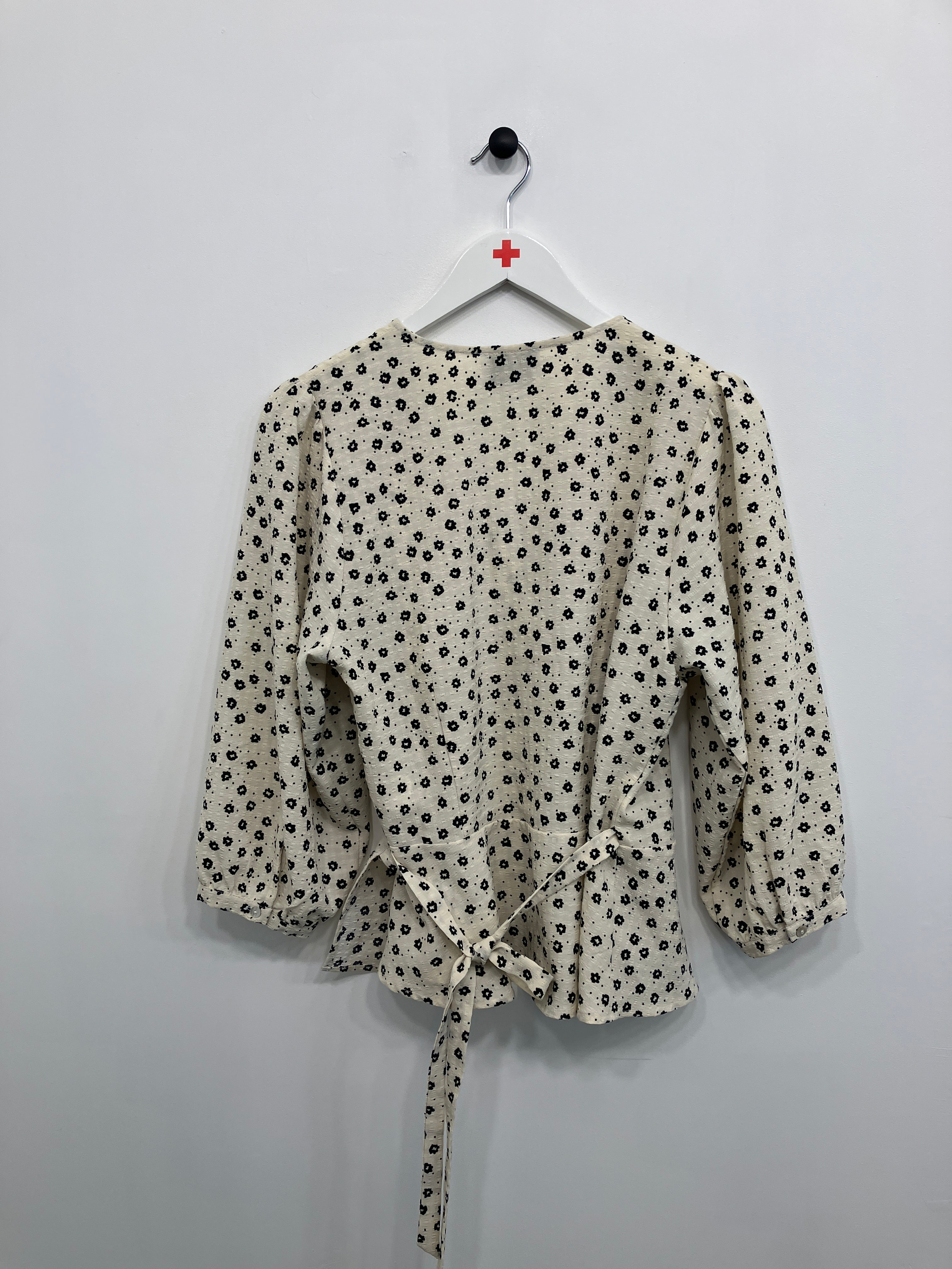 Neo Noir Bluse